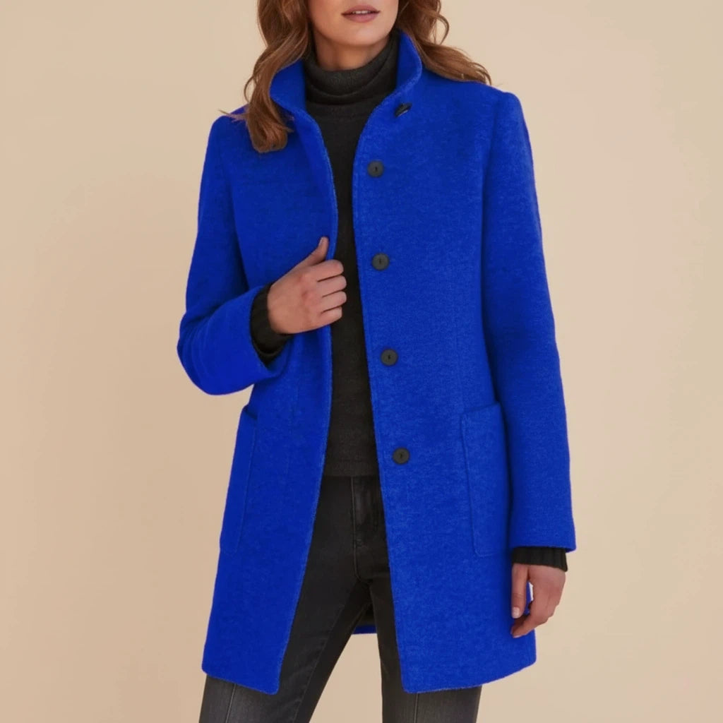 Damesmantel Met Hoge Kraag En Knoopsluiting | Geschikt Voor Herfst En Winter