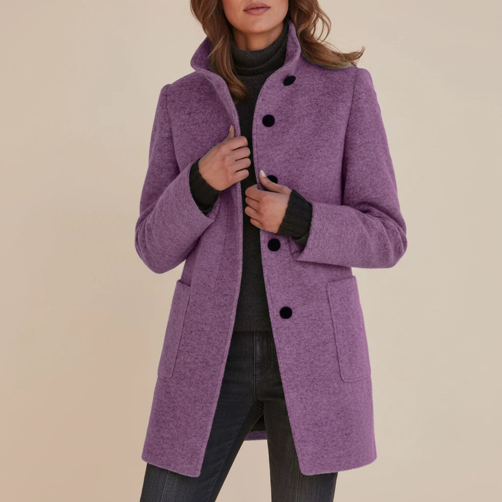 Damesmantel Met Hoge Kraag En Knoopsluiting | Geschikt Voor Herfst En Winter