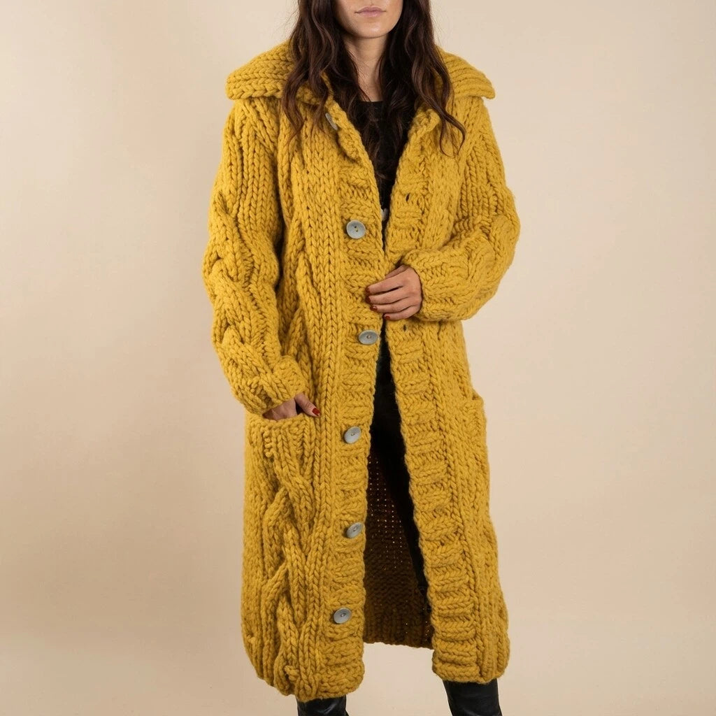 Lang Damesvest Met Capuchon En Knoopsluiting | Geschikt voor Koelere Dagen